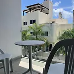Cute And Great Location Place Downtown Playa